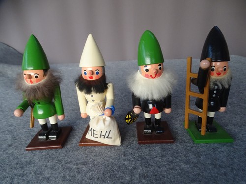 Alte holzfiguren zwerge - holzfiguren,