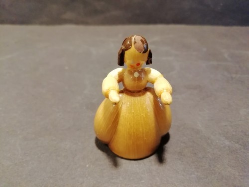 Biedermeier dame auf - biedermeier,