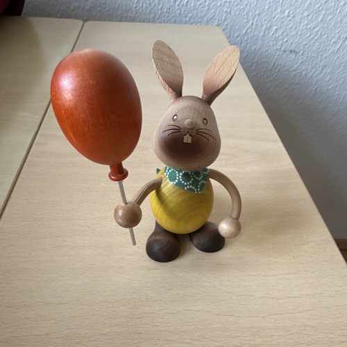Holzfigur osterhase mit - mit, ei