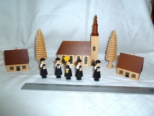 Kurrende kirche häuser bäume - kurrende,