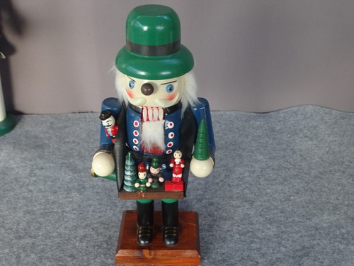 Alte holzfigur nussknacker - alte,