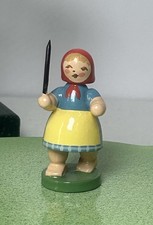 848/26a Mädchen mit Peitsche